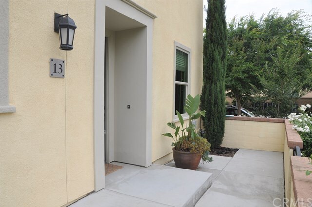 Building Photo - 3290 E Yountville Dr