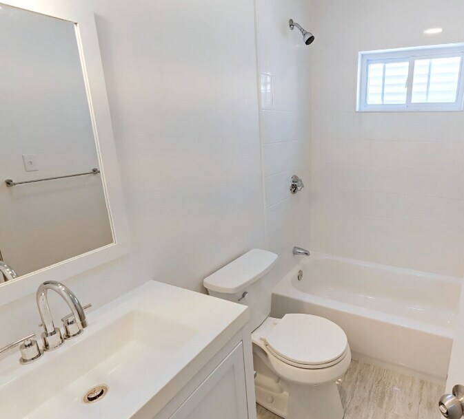 *Pictures are representative samples of the advertised unit. In some cases, the actual units you tou - 29 Bay State Rd