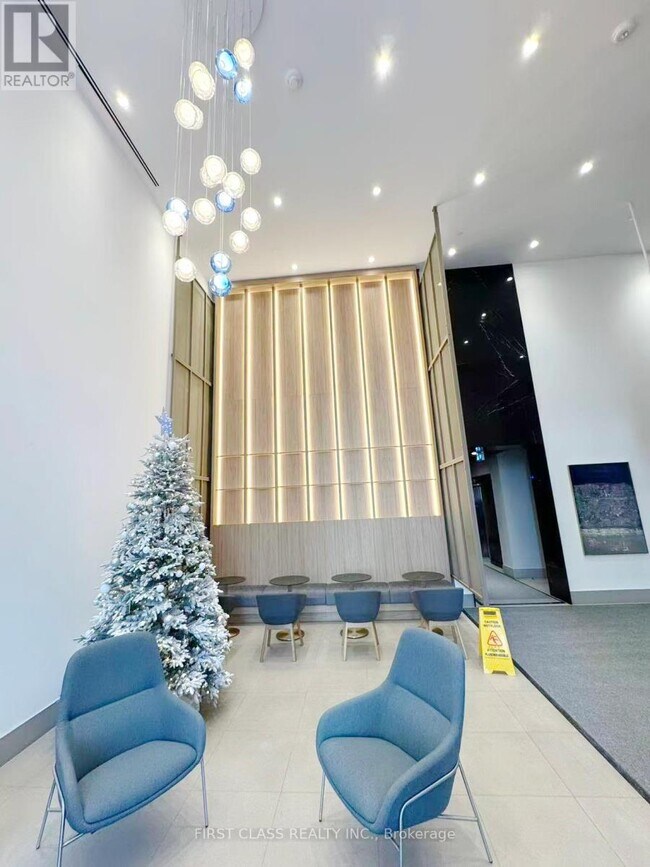 Building Photo - 430 Square One Dr