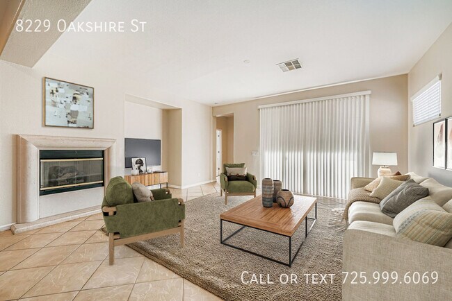 Foto del edificio - 8229 Oakshire St
