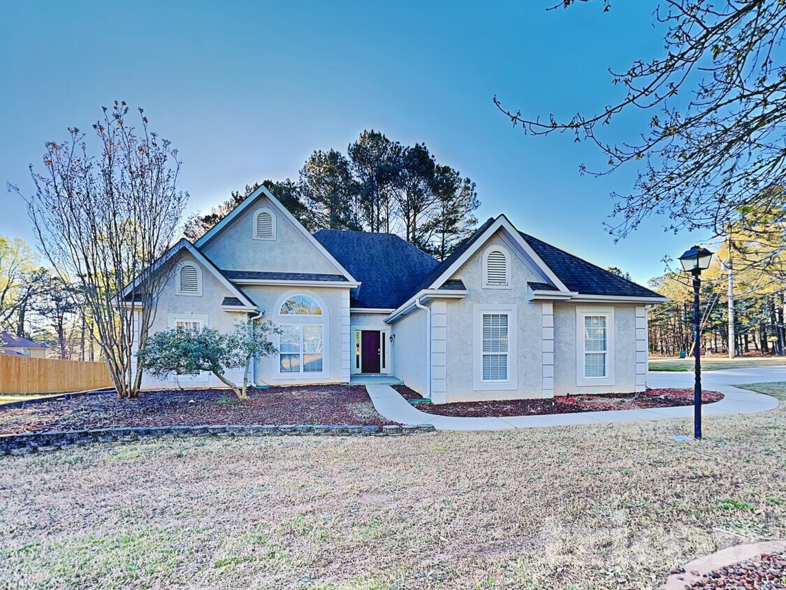 Foto principal - 8018 Christian Ct