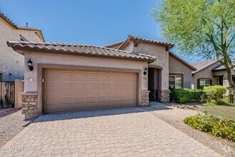 Building Photo - 10819 W Bronco Trail