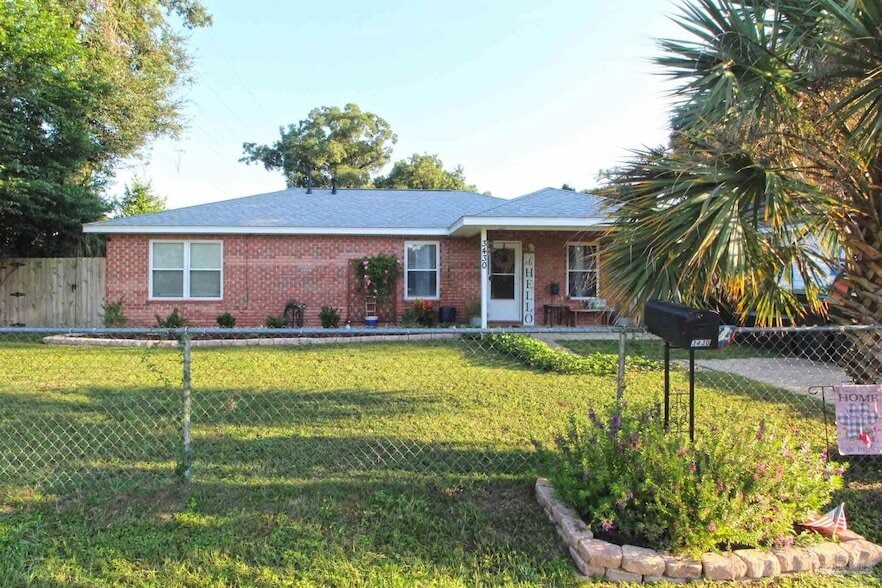 Foto principal - 3430 W Brainerd St