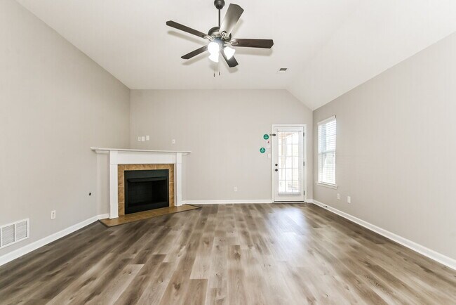 Foto del edificio - 9892 Southern Oak Way