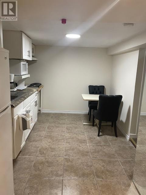 Photo du bâtiment - 2518 Lake Shore Blvd W