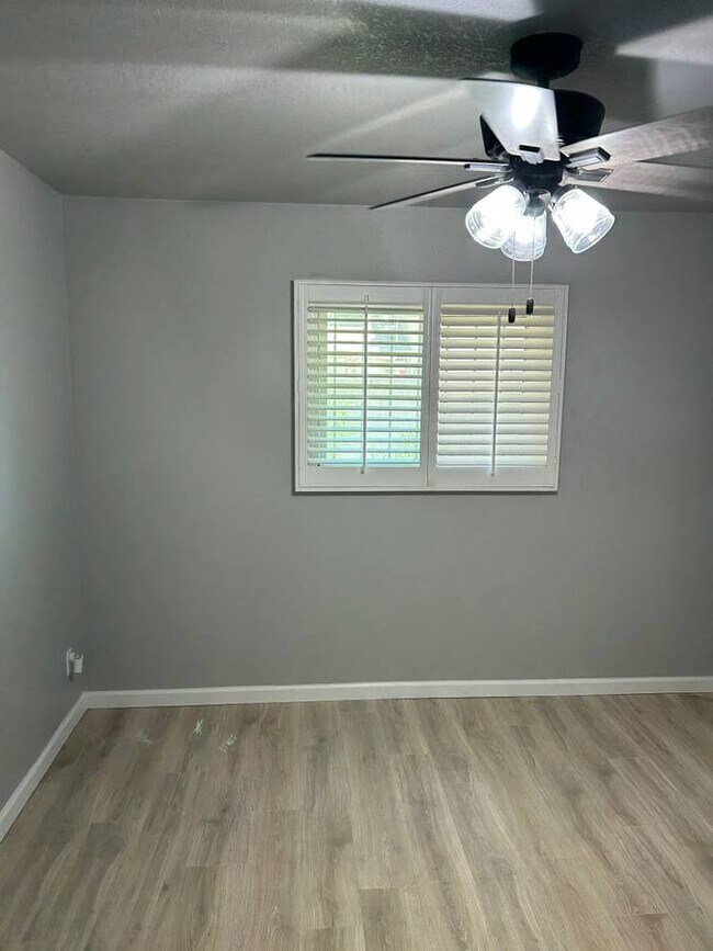 Bedroom - 8439 E Montebello Ave