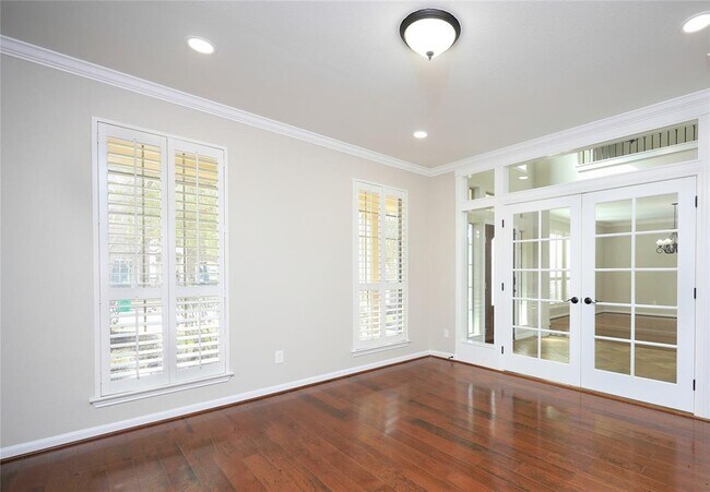 Foto del edificio - 26634 Godfrey Cove Ct