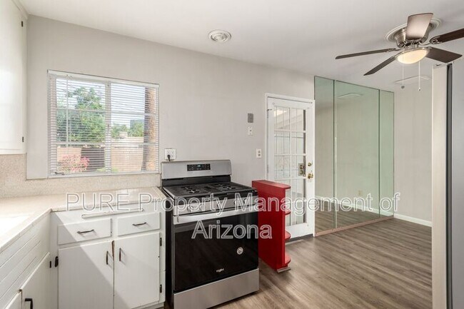 Foto del edificio - 2538 E Coolidge St