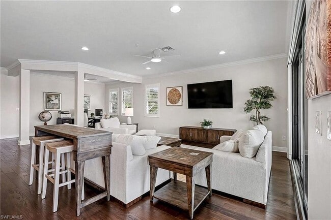 Foto del edificio - 15181 Butler Lake Dr