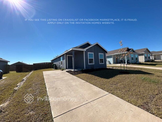 Foto del edificio - 3212 Crestone Dr