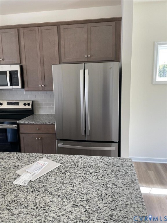 Foto principal - 225 Whiteside Rd