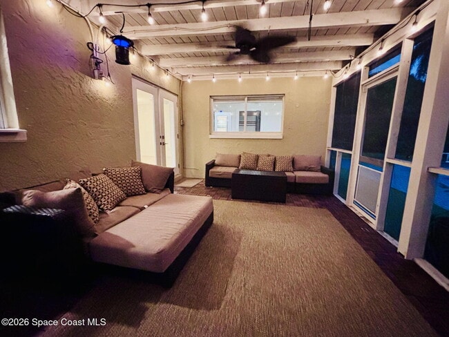 Foto del edificio - 116 Jupiter Ct