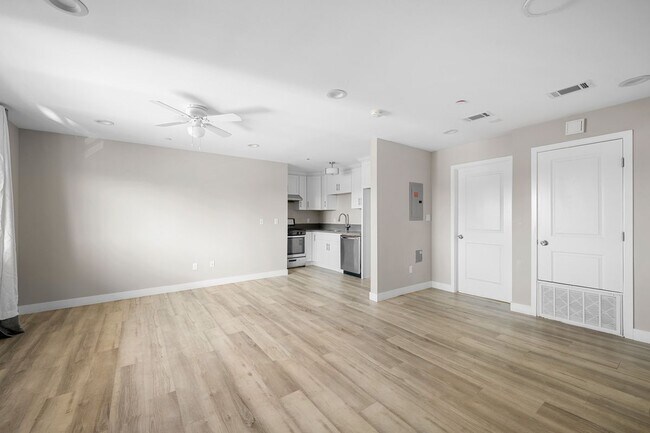 Foto del edificio - 11731 Runnymede St