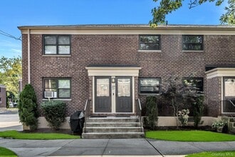 Building Photo - 219-57 74th Ave
