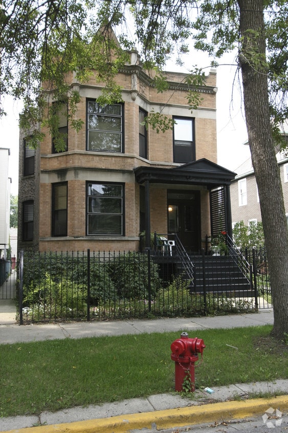 2524 N Sawyer Ave, Chicago, IL 60647 2524 N Sawyer Ave Chicago, IL
