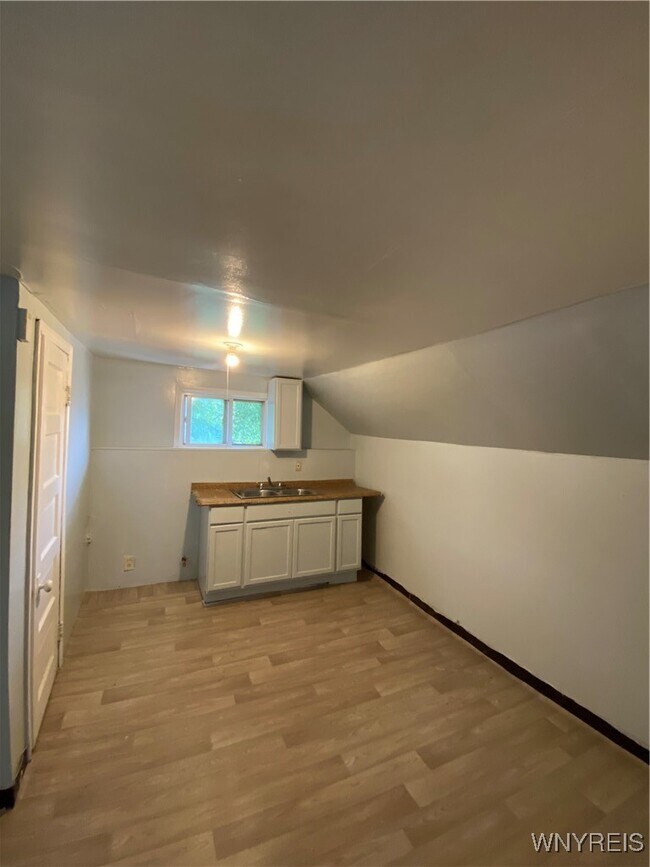 Foto del edificio - 95 Westminster Ave