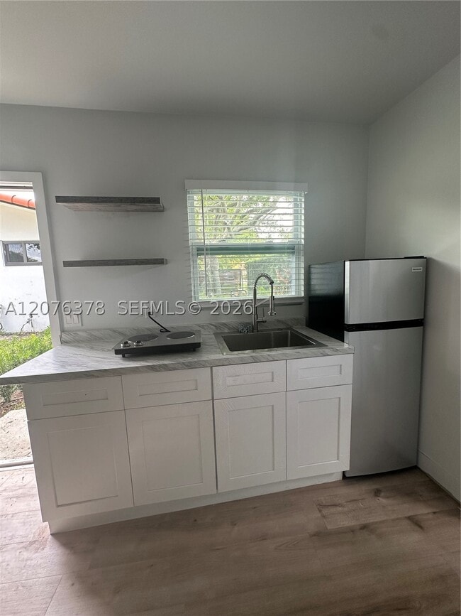 Building Photo - 6XXX SW 94th Ct