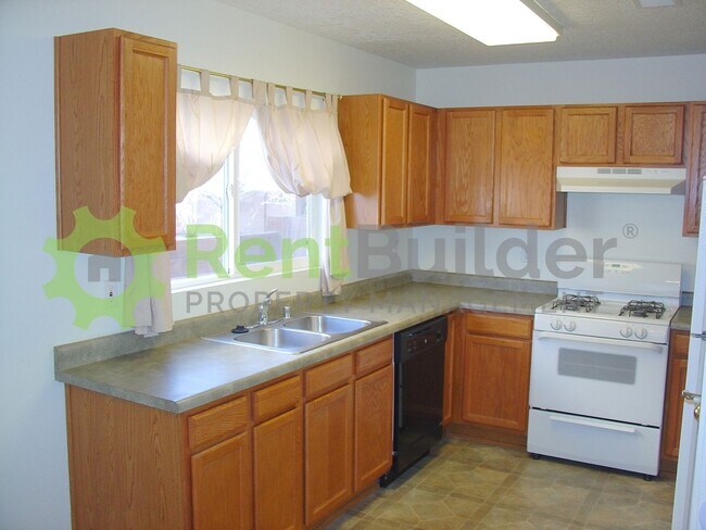 Foto del edificio - CALL US TODAY AT (505) 808-6467 TO SCHEDUL...