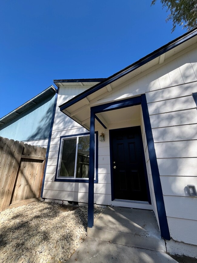 Building Photo - 12181 Mt Anderson St