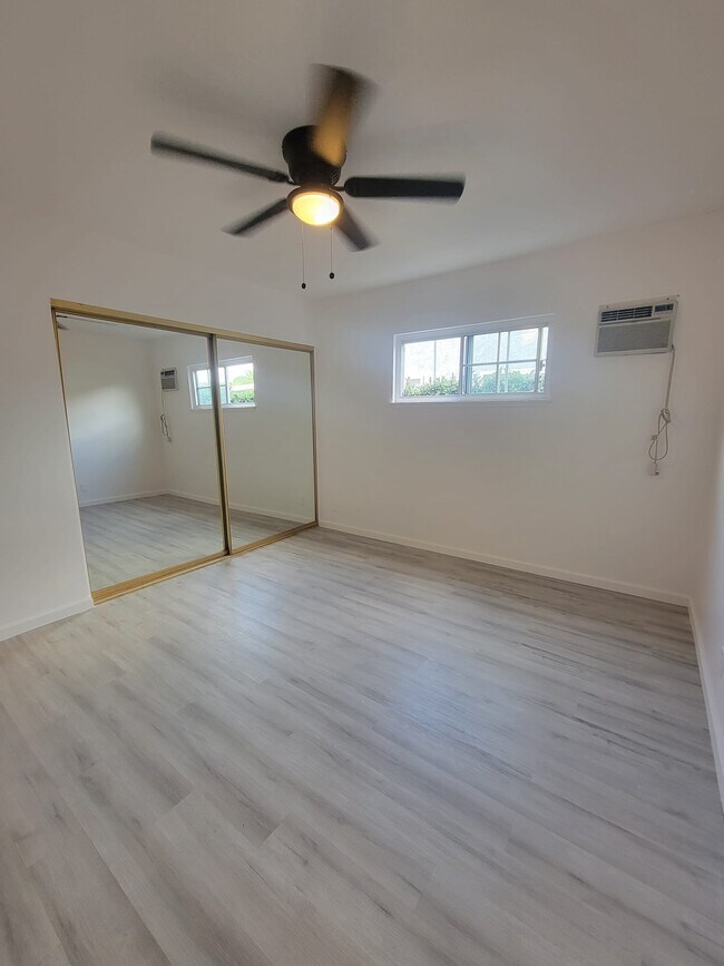Habitación - 1506 S Royer Ave