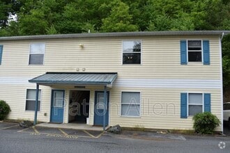 Building Photo - 121 Citadel Dr