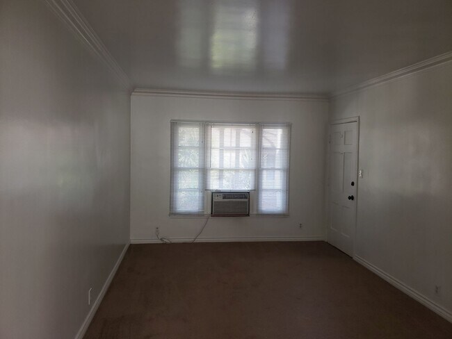 Front Room - 6844 Camrose Dr