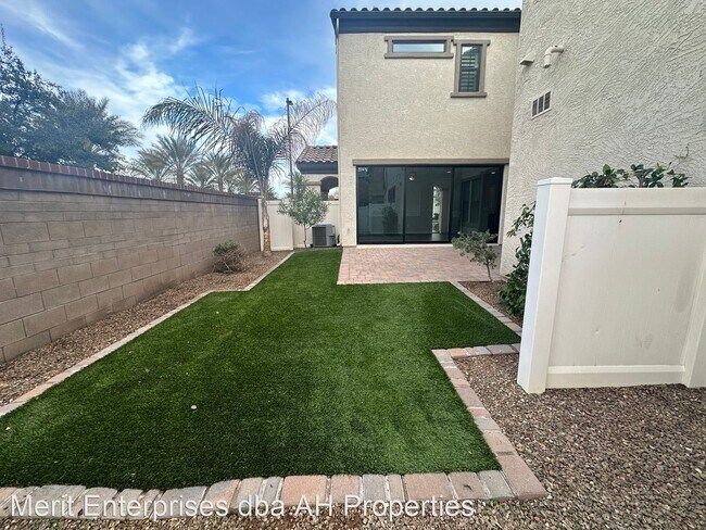 Foto del edificio - 3 br, 2.5 bath House - 2606 S 107TH ST