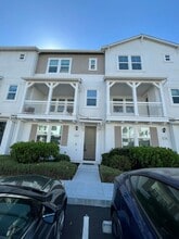 Building Photo - 1511 Coffee Berry Ln