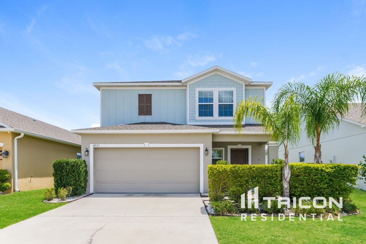 Foto principal - 4321 Desert Rose Ave