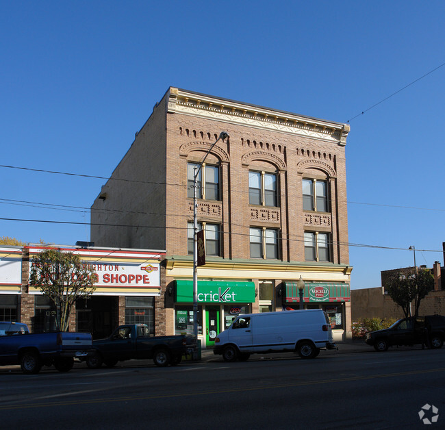 Building Photo - 1216-1218 7th Ave