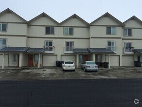 Building Photo - 531 E St