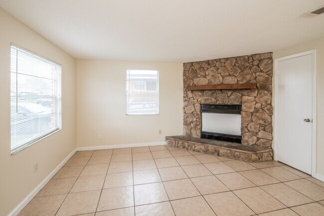 Building Photo - 7651 McCowan Dr