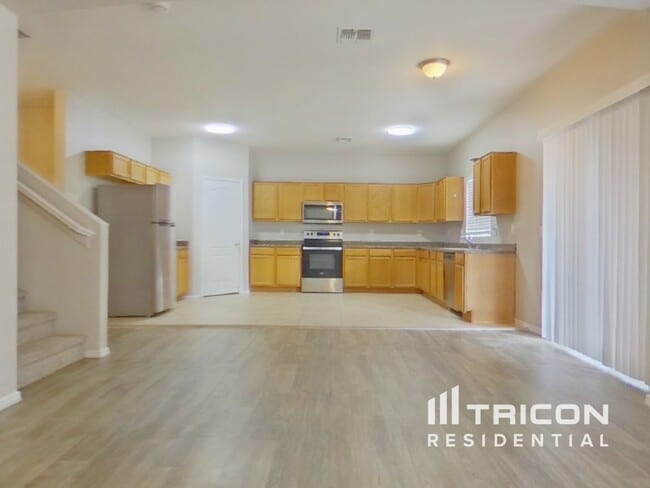 Foto del edificio - 23885 Chambers St