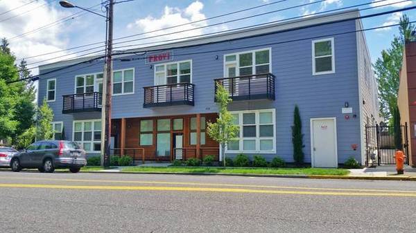 Foto principal - 4720 NE Glisan St