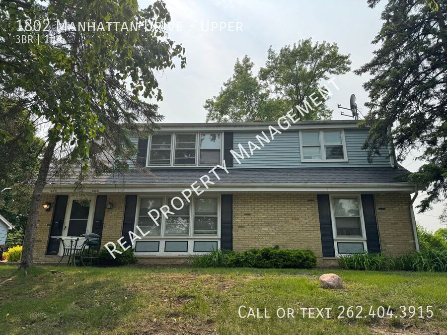 Primary Photo - 1802 Manhattan Dr