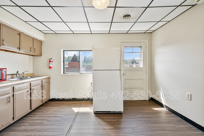 Foto del edificio - 751 Chartiers Ave