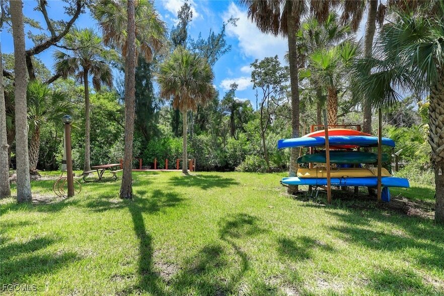 Foto principal - 15206 Parkside Dr
