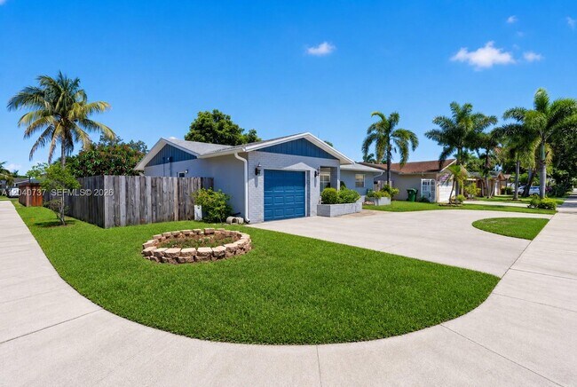 Building Photo - 6848 NW 27th Way