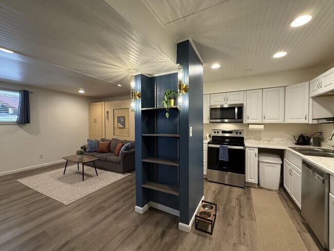Foto del edificio - Beautiful Studio in Glendale Area - 1 month Free Rent