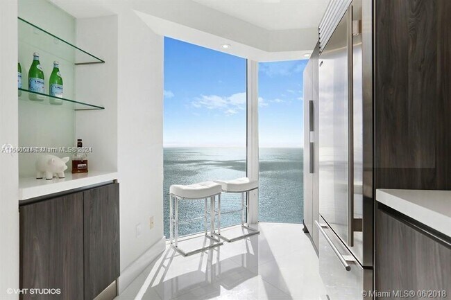Building Photo - 4779 Collins Ave