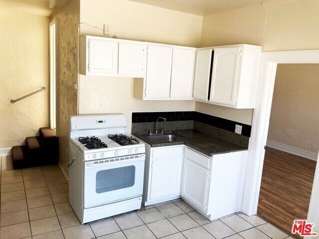 Foto principal - 1840 Glendale Blvd