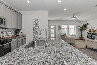 Building Photo - 1522 Truckee River Dr