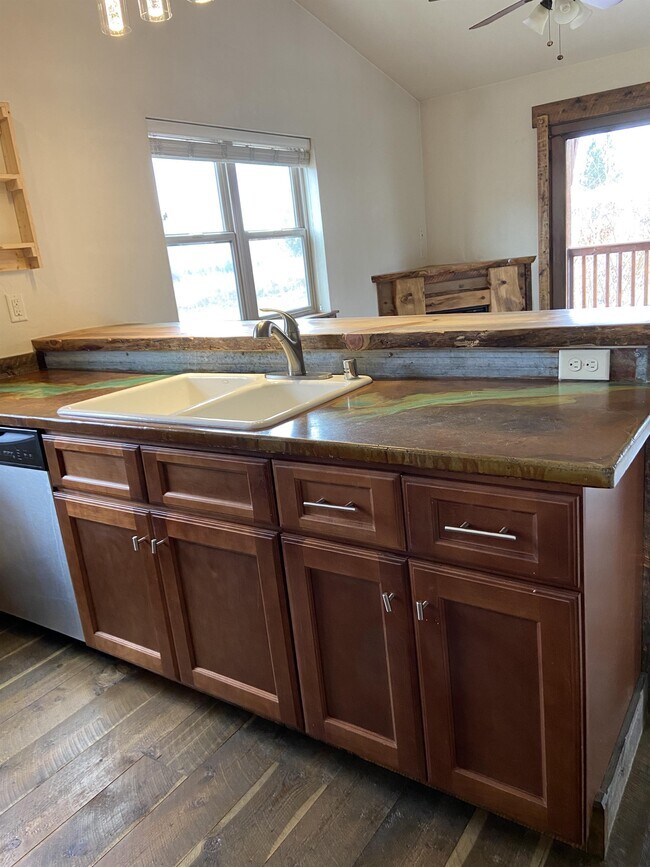 11007 Cayuse Ct, Lolo, MT 59847 Townhome Rentals in Lolo MT