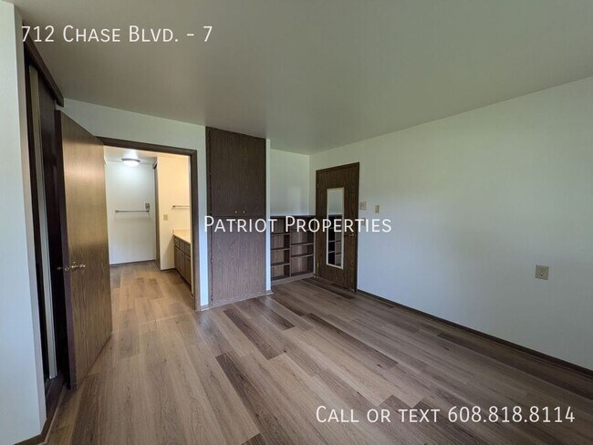 Foto del edificio - 712 Chase Blvd