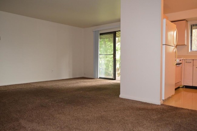 Building Photo - 3231 Mall Court, Unit #B-8