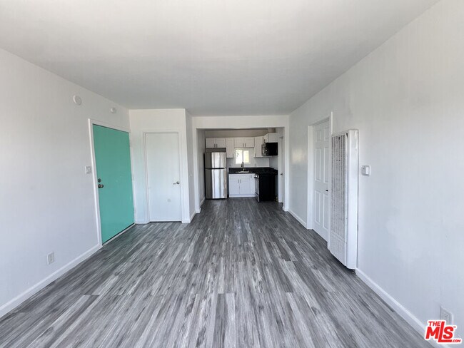 Foto del edificio - 6031 8th Ave