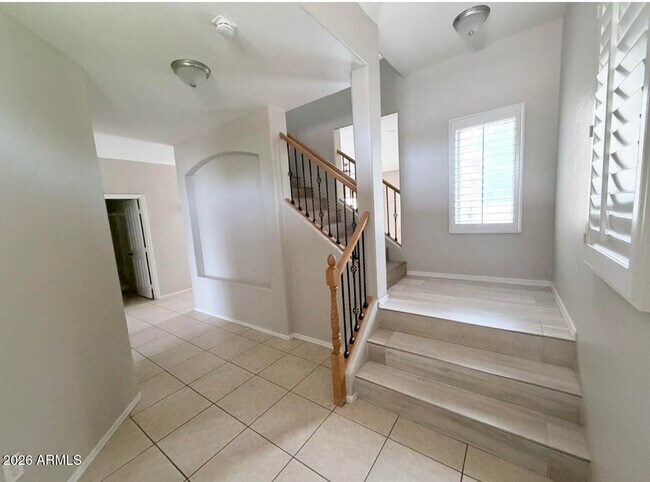 Building Photo - 1129 S 240th Dr