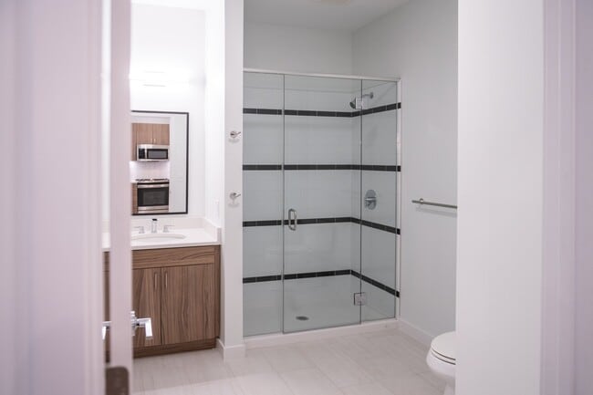 Building Photo - 110 Bradley Rd