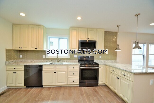 Building Photo - 45 Blanchard Rd.