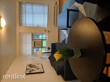 Building Photo - Studio, 1 bath Apartment - 1225 Clifton St NW